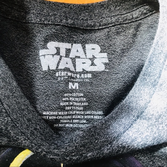 NWT Star Wars Darth Vader Graphic Tee Size M - Picture 2 of 6